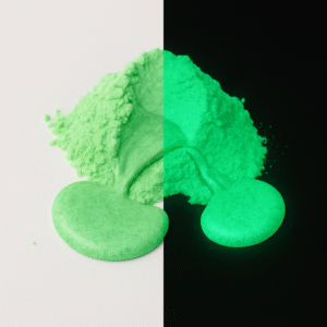 Zielony pigment GLOW świecący w ciemności do żywicy epoksydowej Resinvolt – luminous green glow pigment powder for epoxy resin art